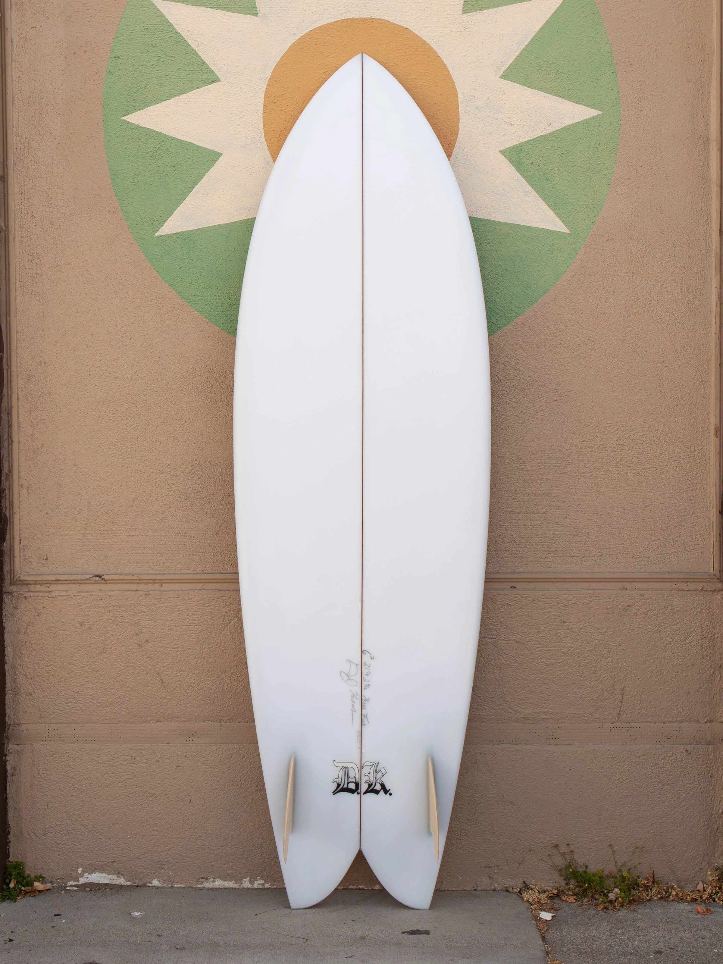 6'2 Rainbow Keel