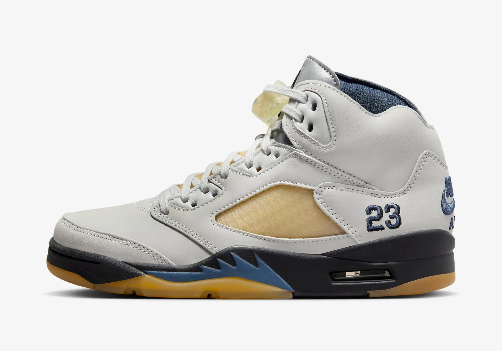 A Ma Maniere x Air Jordan 5 Retro Dawn Photon Dust Black Diffused Blue Pale Ivory FZ5758-004