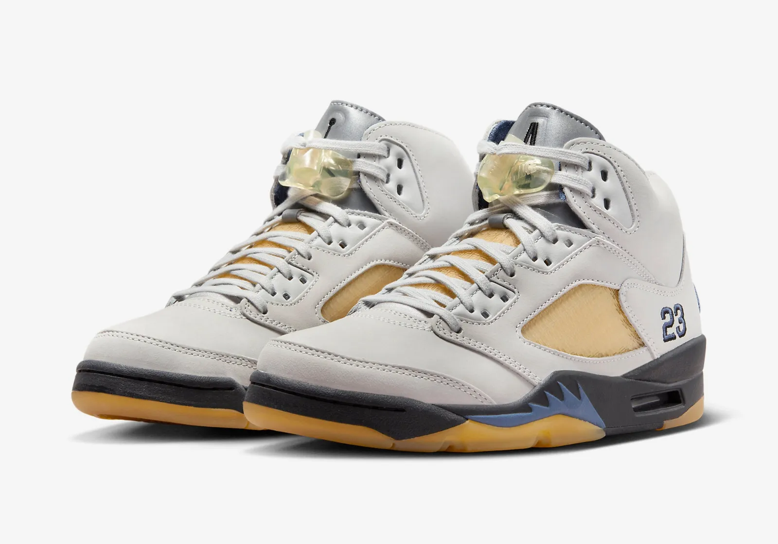 A Ma Maniere x Air Jordan 5 Retro Dawn Photon Dust Black Diffused Blue Pale Ivory FZ5758-004