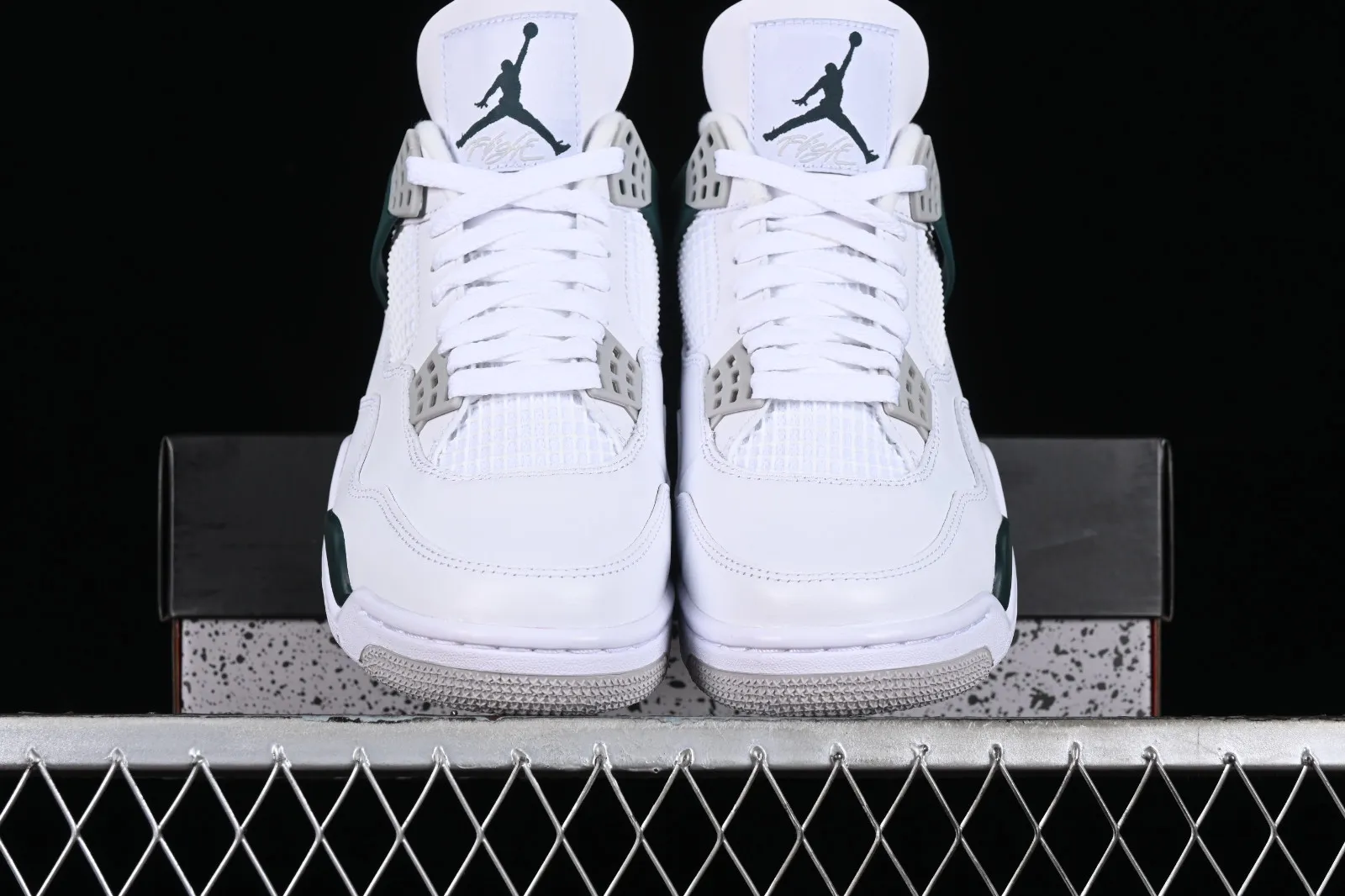 Air Jordan 4 Oxidized Green White Neutral Grey FQ8138-103