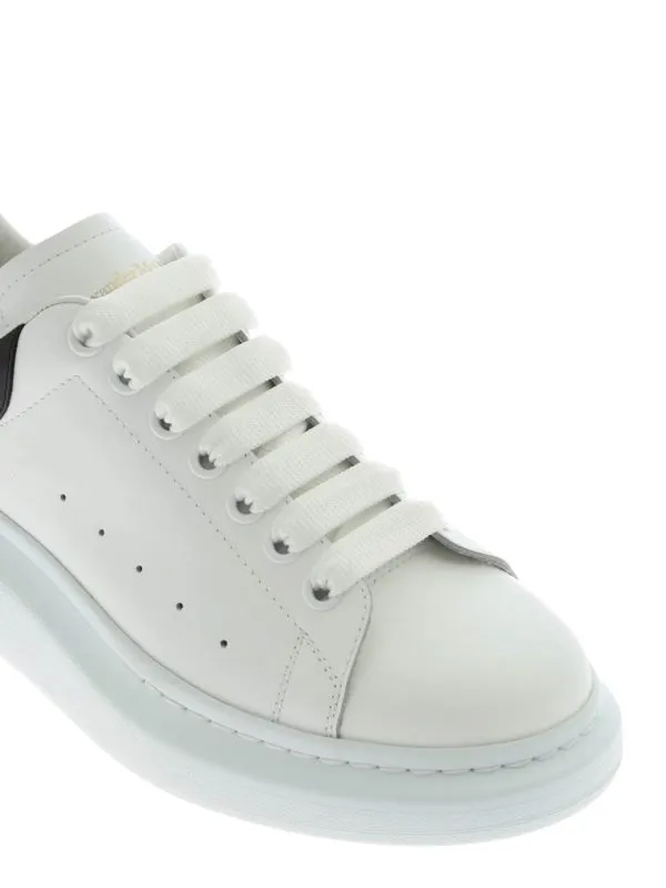 Alexander Mcqueen Leather sneakers