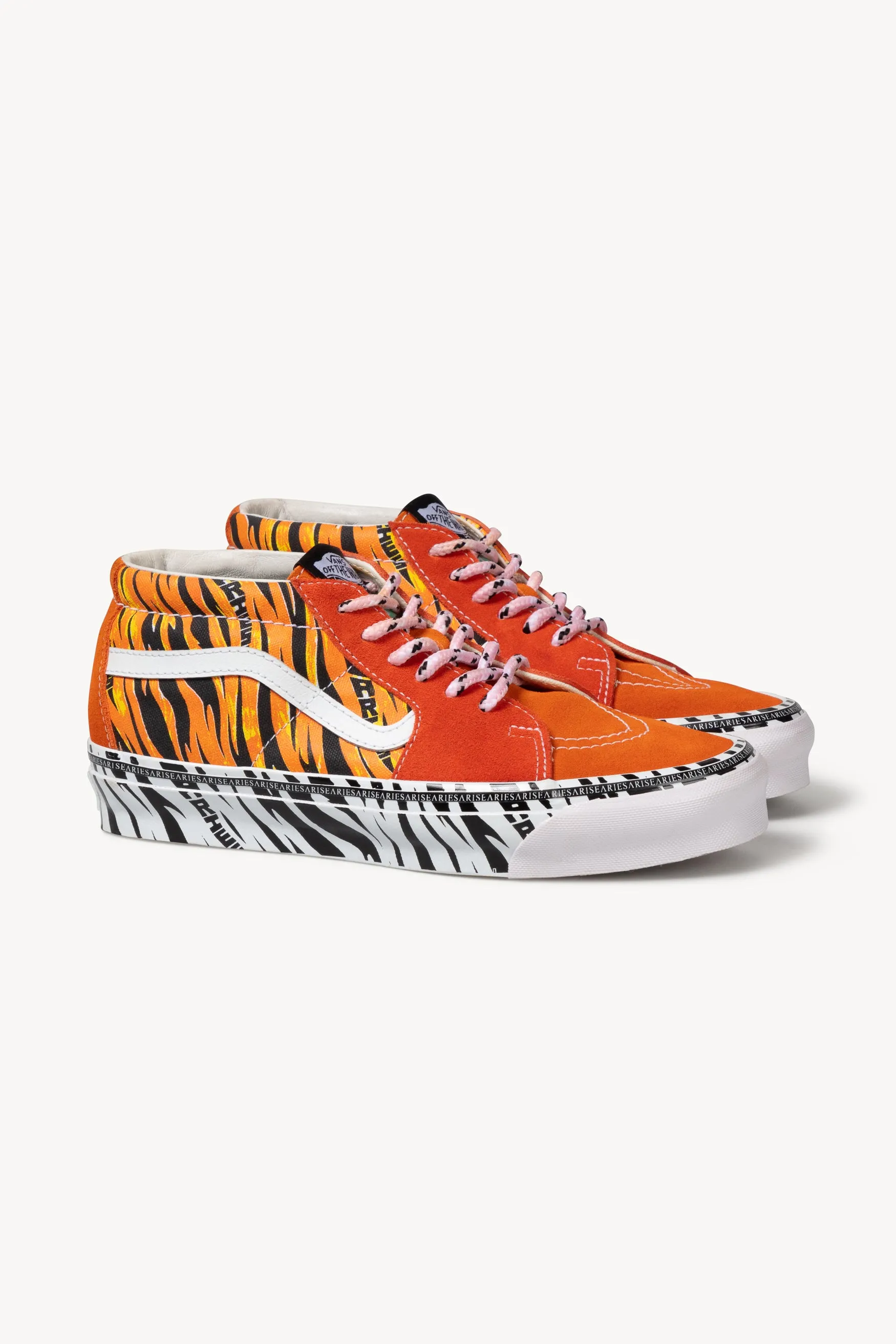 Aries collaboration with Vault by Vans - Tiger SK8-MID LX