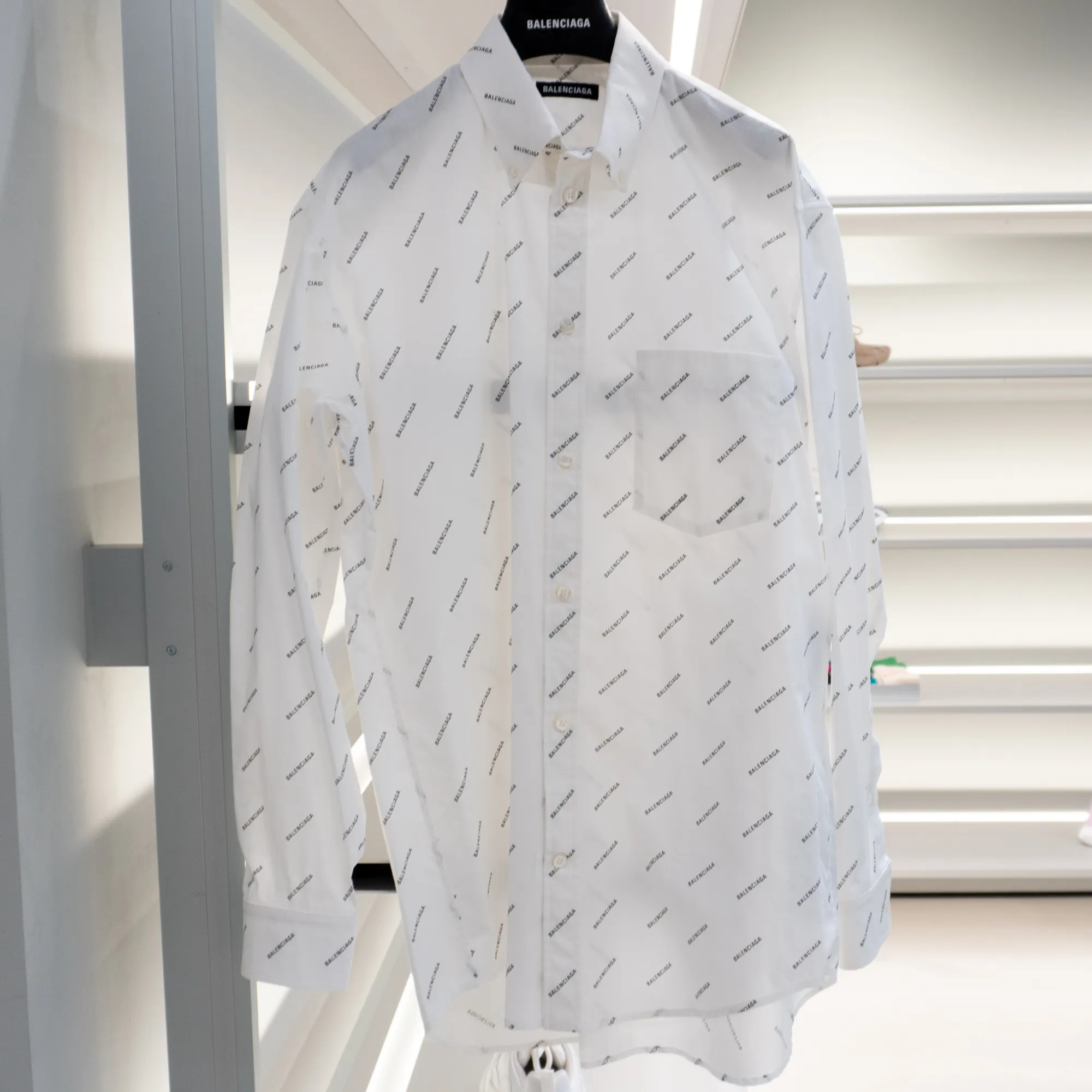 Balenciaga luxury outlet shirts