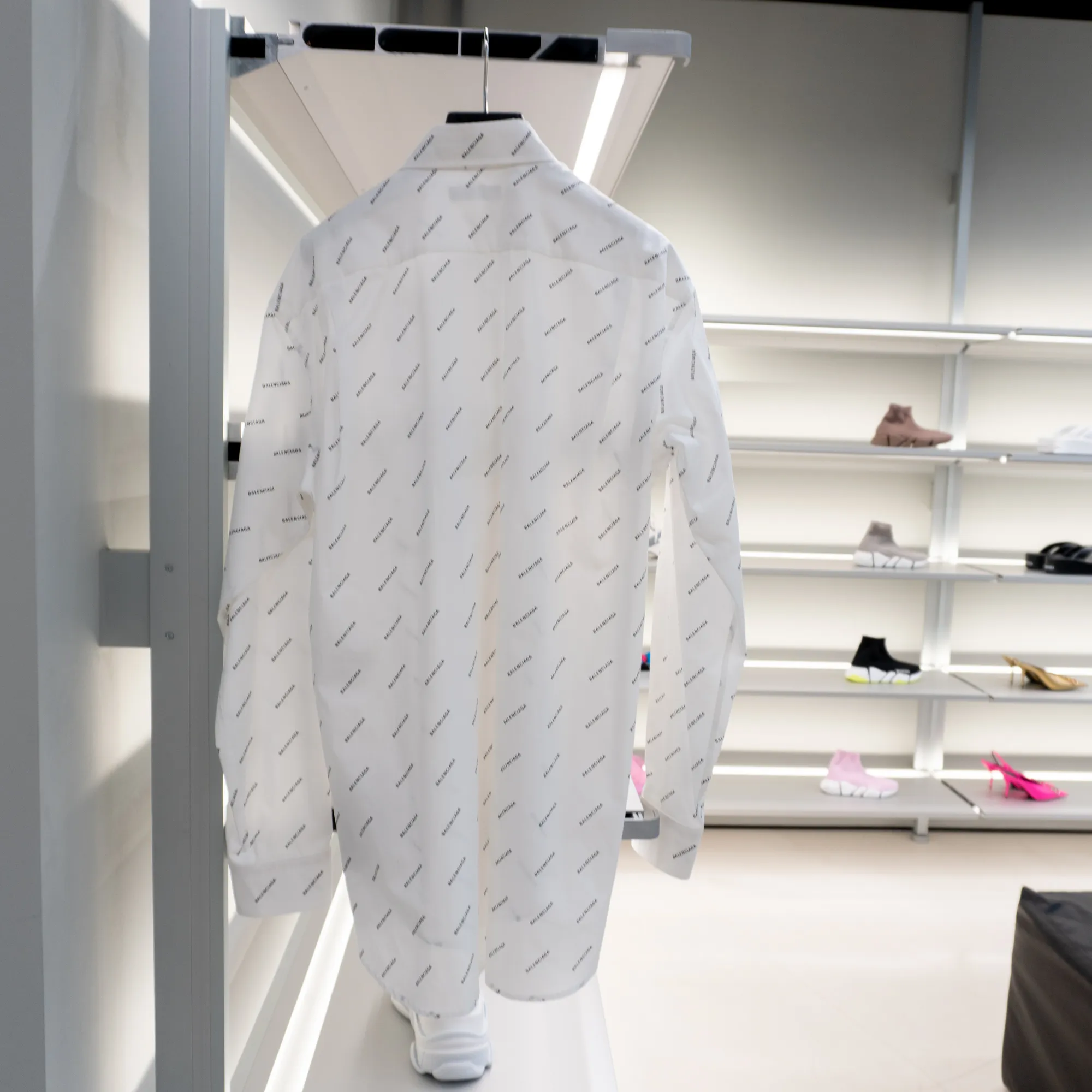 Balenciaga luxury outlet shirts