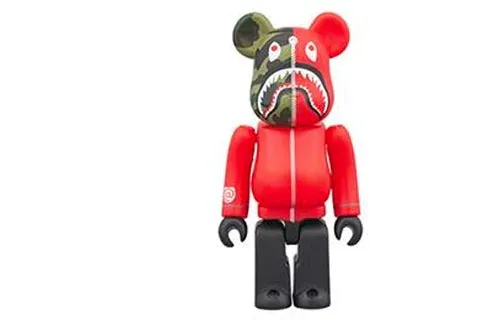 Bearbrick x Bape 1st Camo Shark 100% red