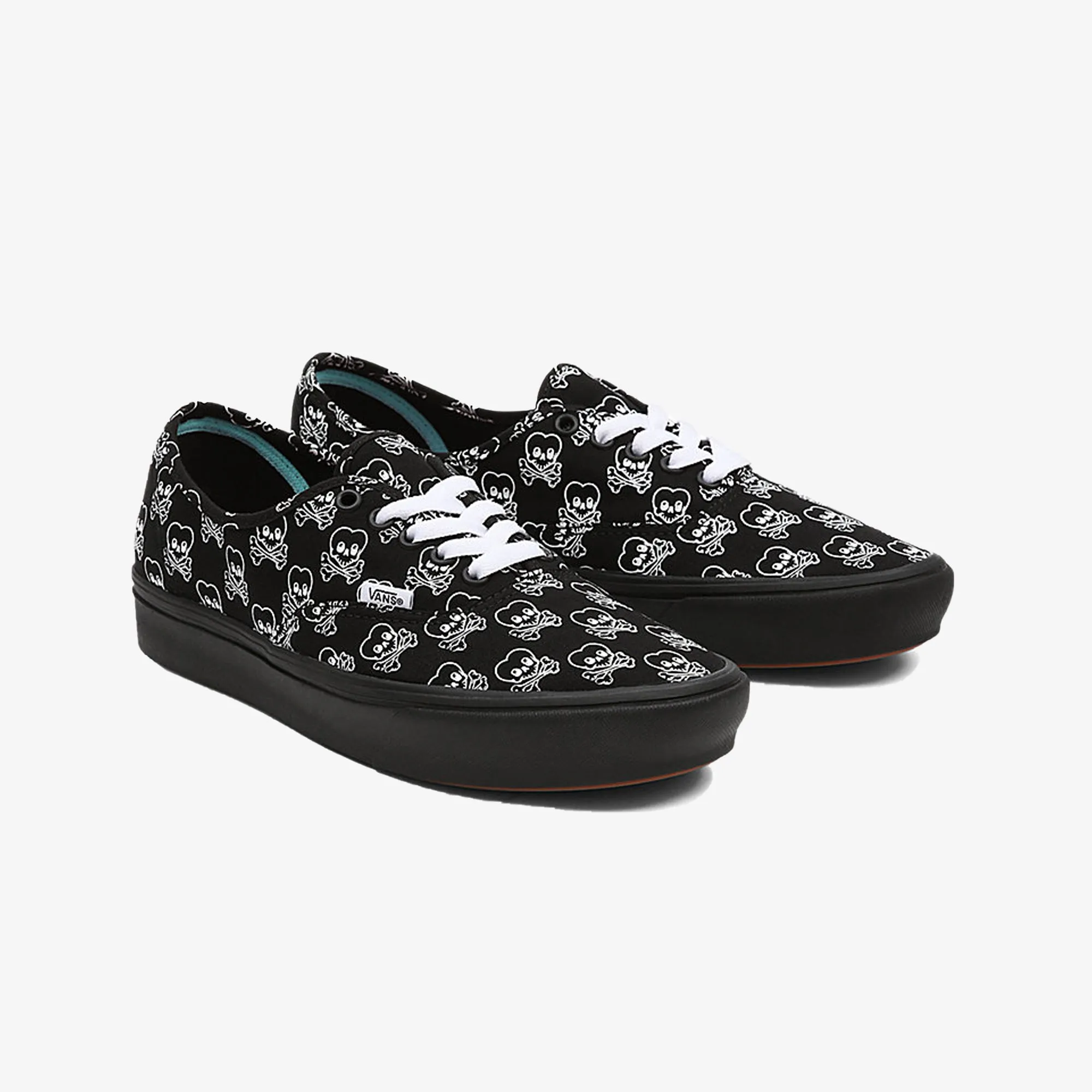 Cushioned Black Authentic Sneakers