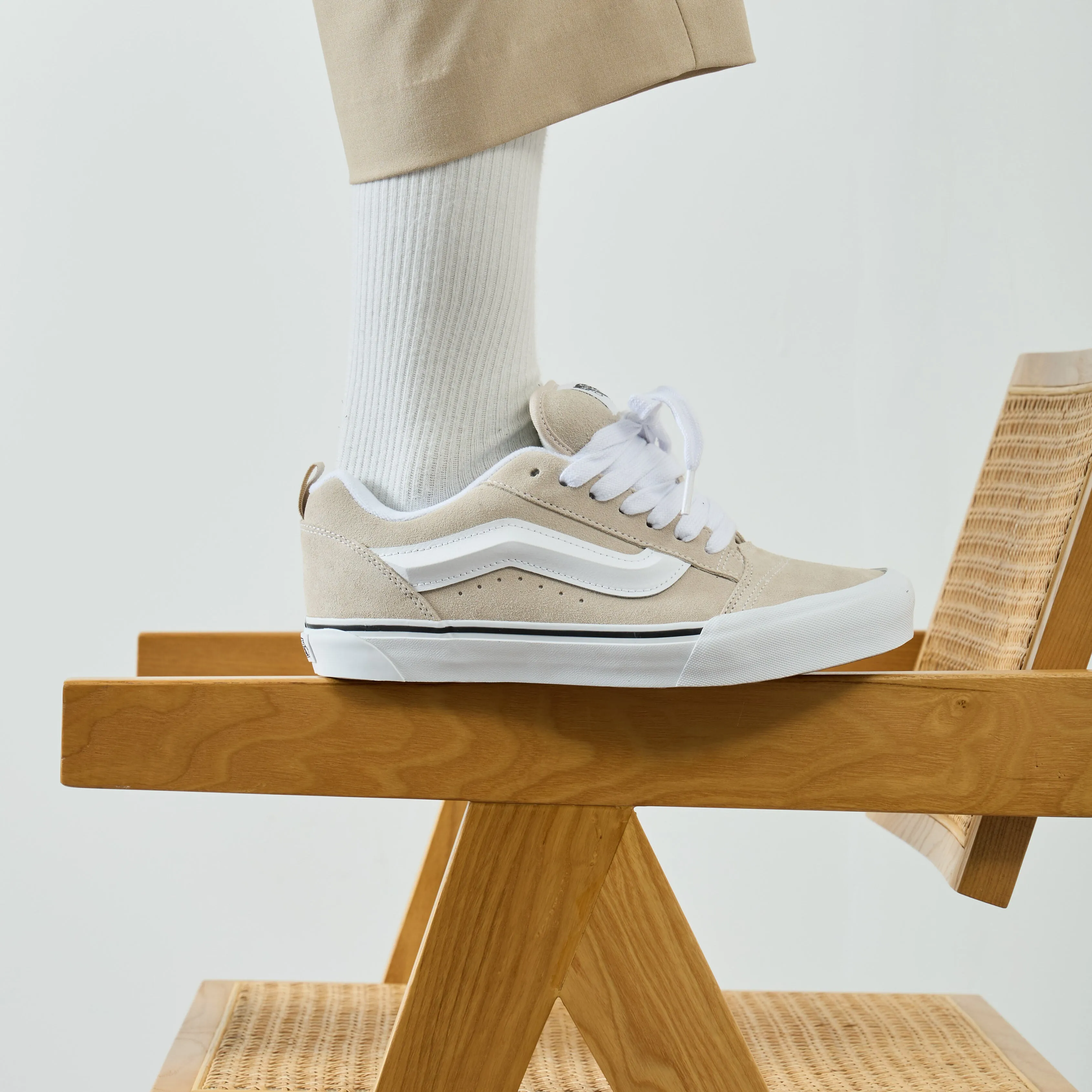 French Oak Vans Knu Skool