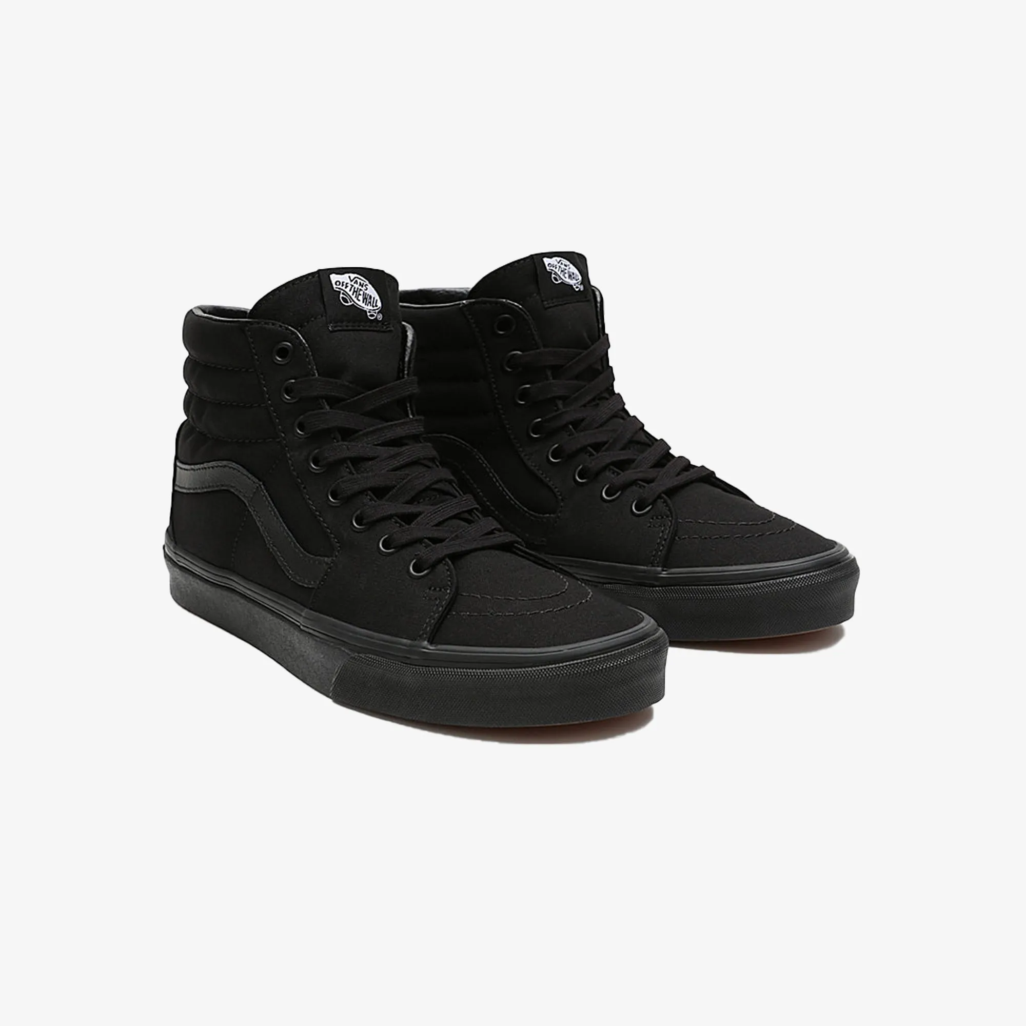 High-top skate shoes - black