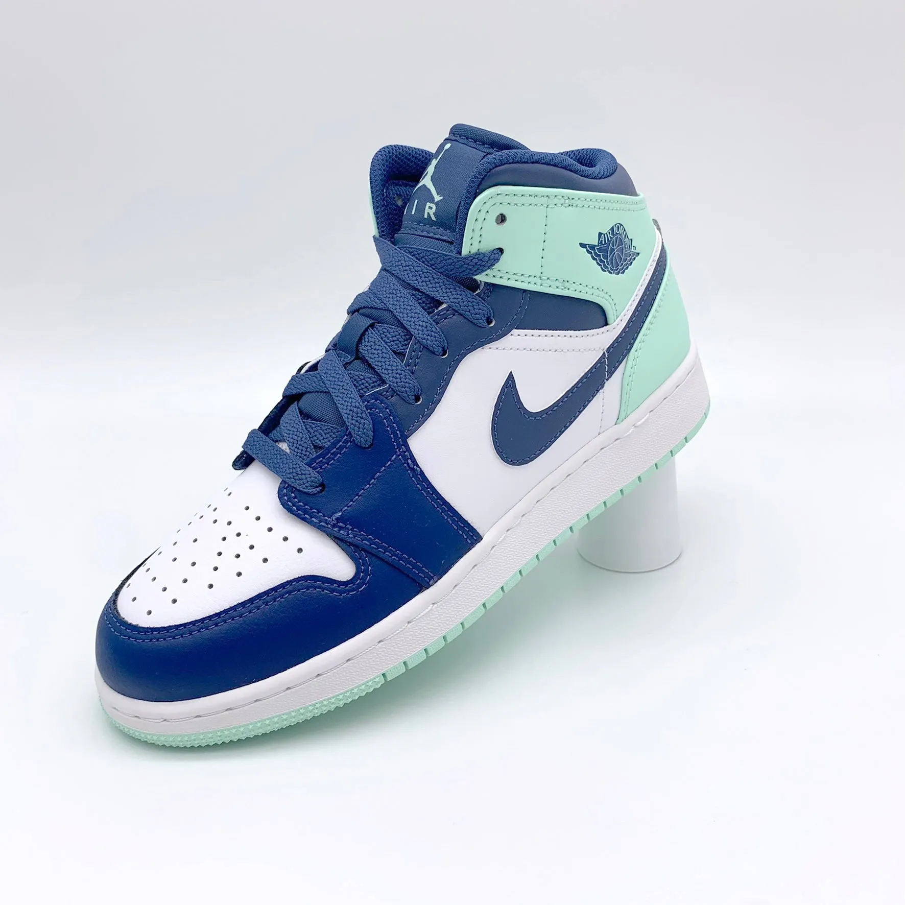 Jordan 1 Mid Navy Mint