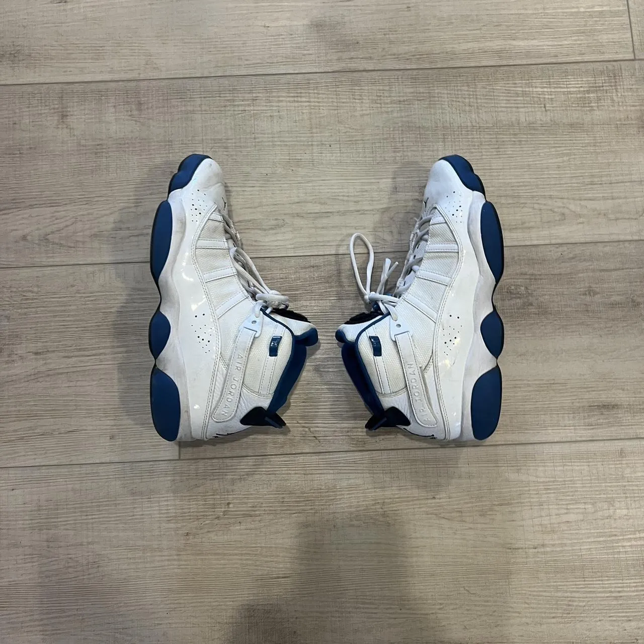 Jordan Men's Blue and White Trainers