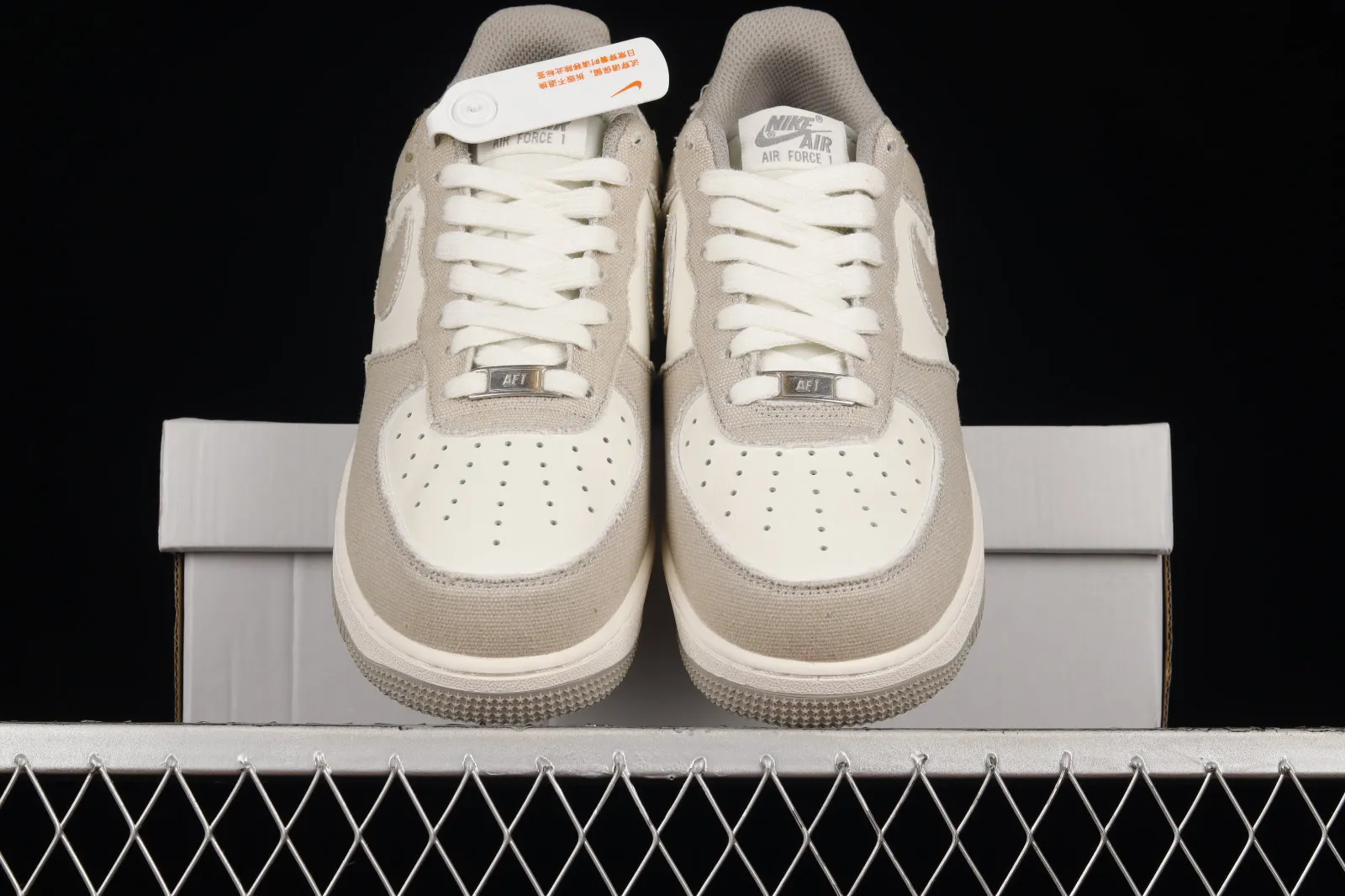 Nike Air Force 1 07 Low Beige Grey White BQ5806-328