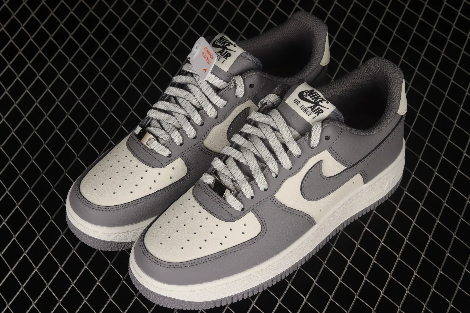 Nike Air Force 1 07 Low Dark Wolf Grey White Black DY2351-100