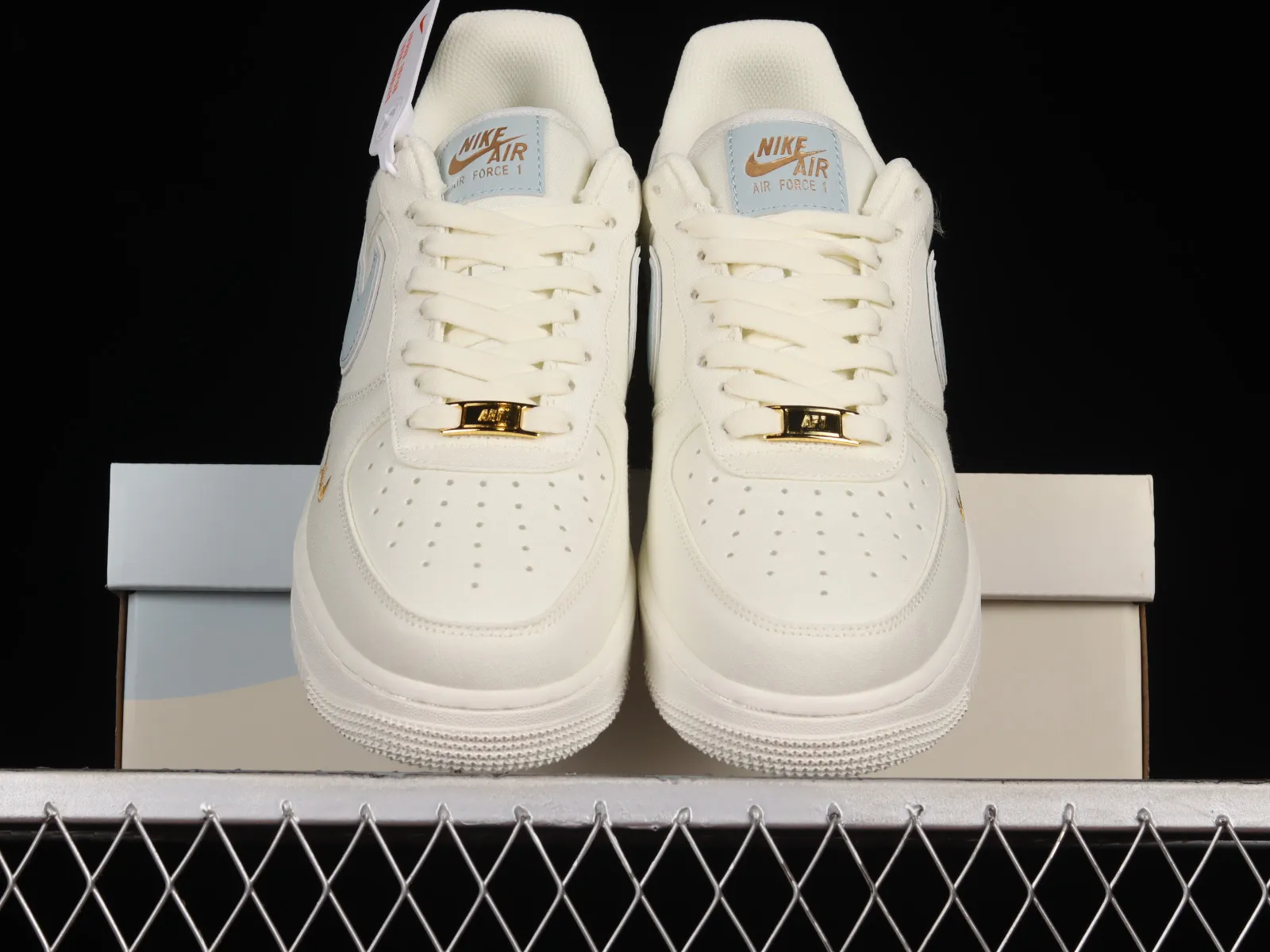 Nike Air Force 1 07 Low Ice Blue Cream Gold MN5696-009