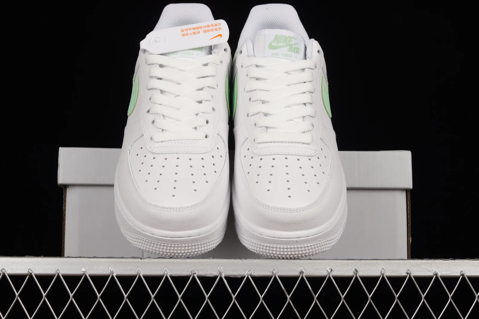 Nike Air Force 1 07 Low White Light Green CT3839-105