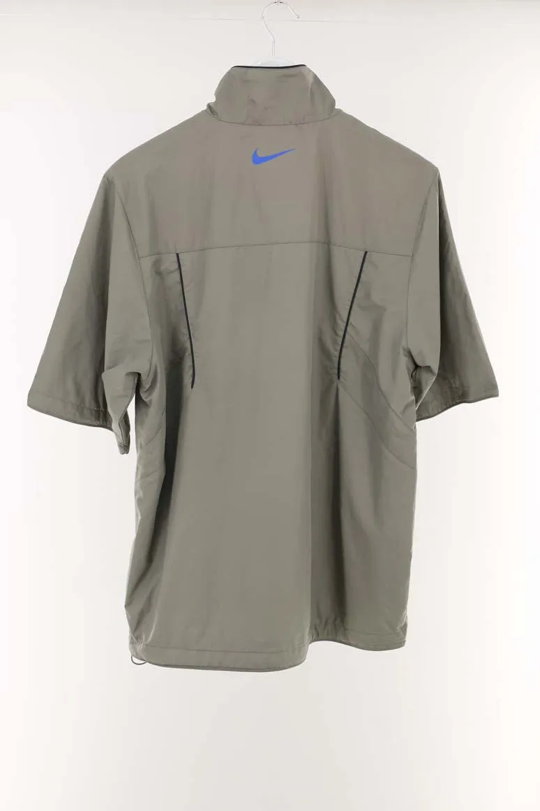 Nike Men's T-Shirt - Size M