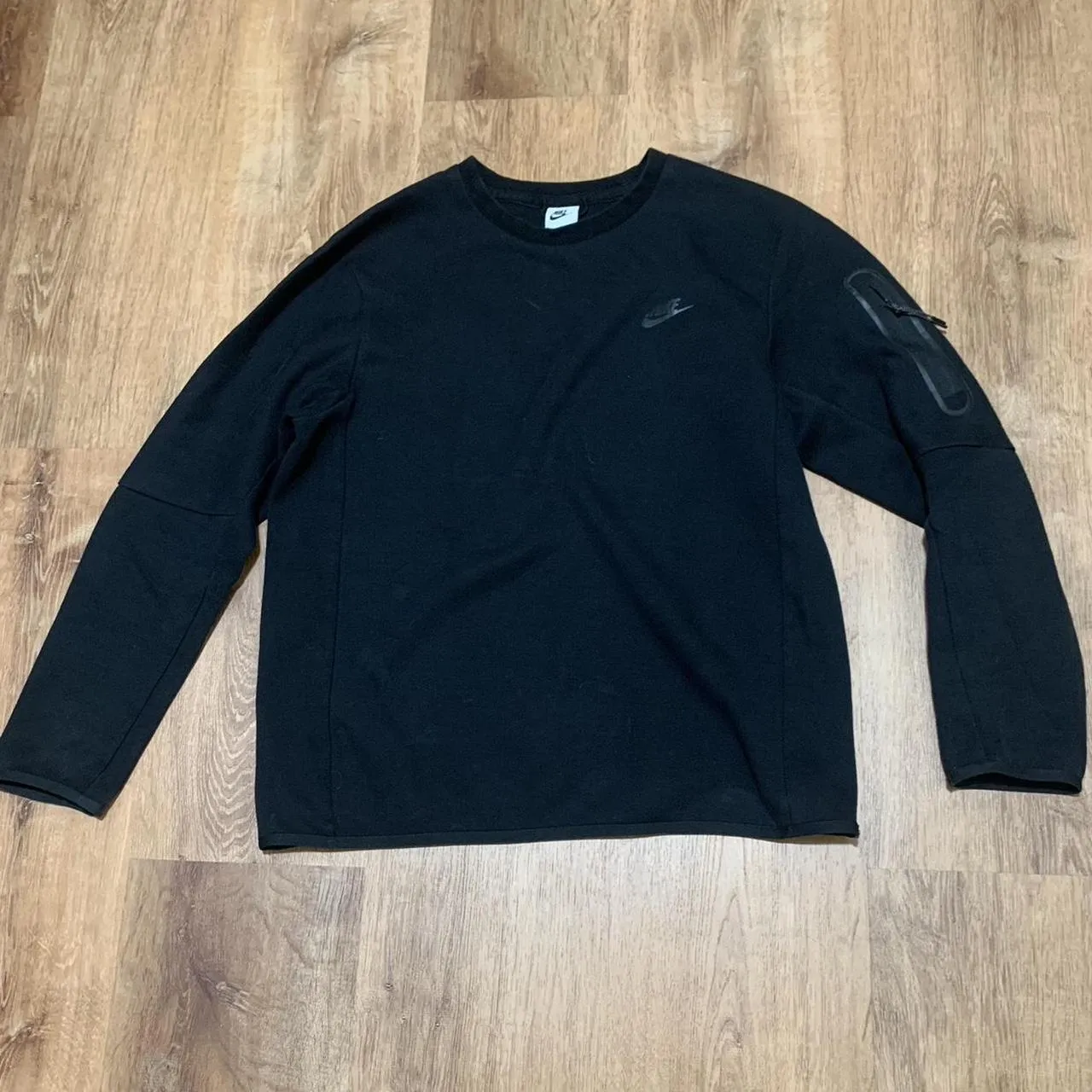 Nike Men's Black Sweatshirt