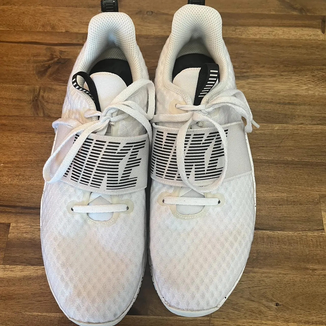 Nike Women's White and Black Trainers