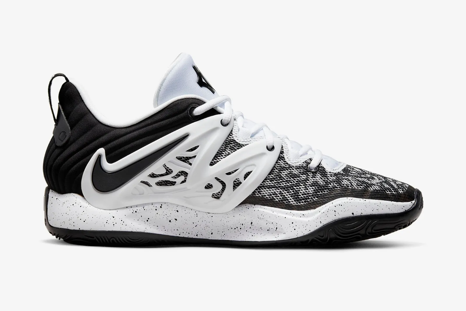 Nike Zoom KD 15 Oreo Black White DO9826-100