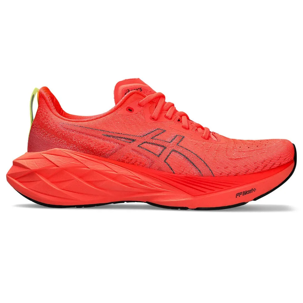 Red Asics Novablast 4