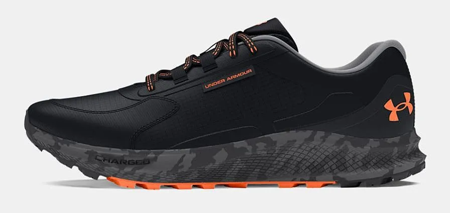 shoes Under Armour Charged Bandit Trail 3 - Black/Orange Blast - men´s