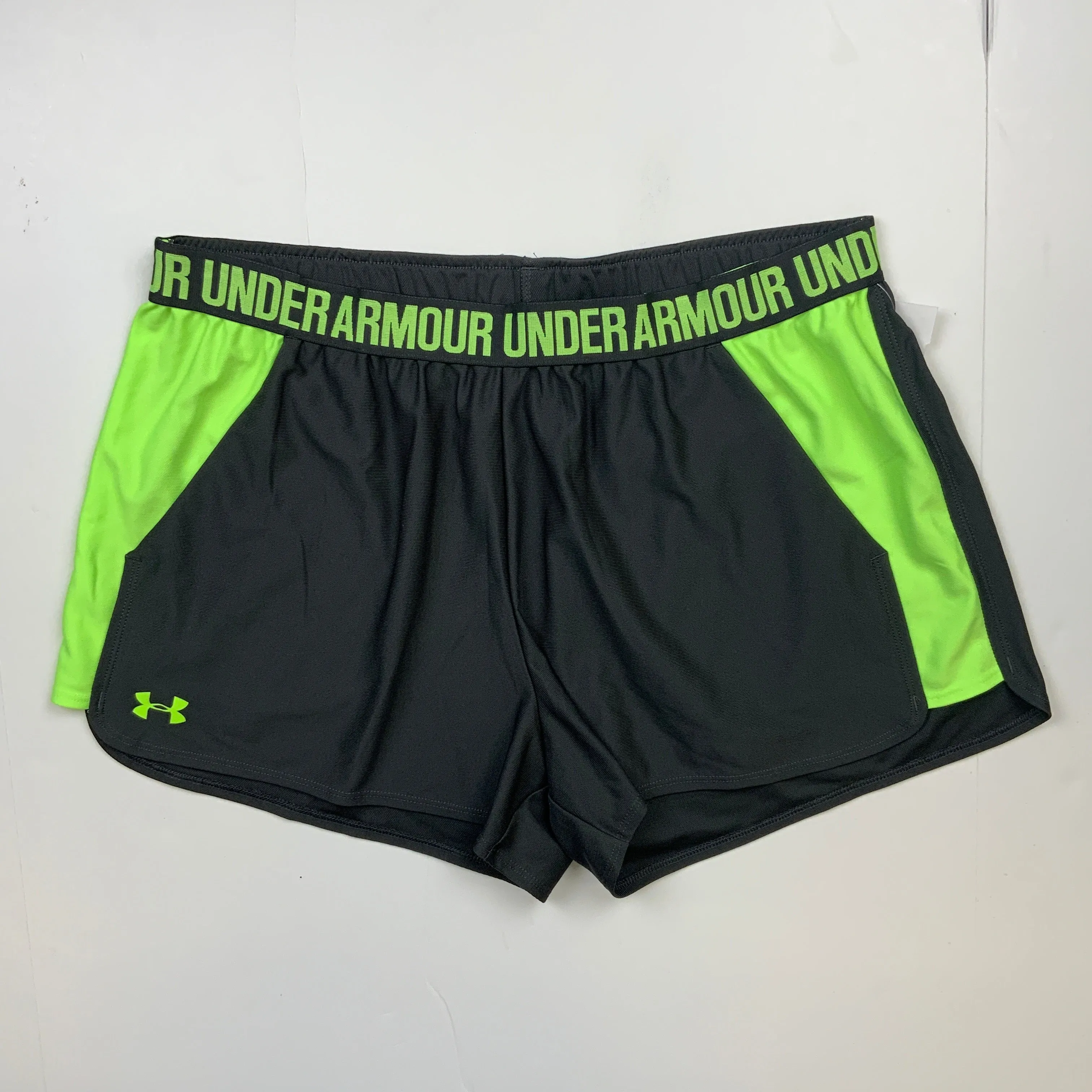 Under Armour Athletic Shorts - XXL Size