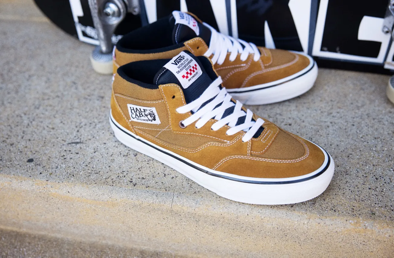 Vans Half Cab '92 Skate Shoe